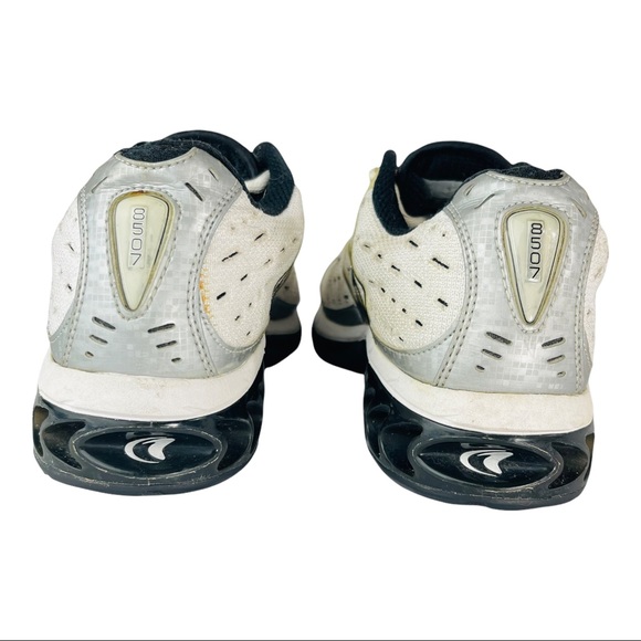 New Balance 8507 White Black Zip Running Shoes 9.5 - Picture 4 of 12